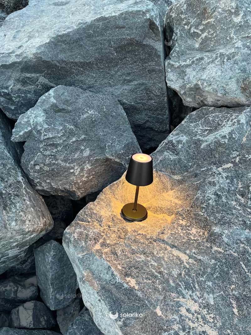 blacklamp